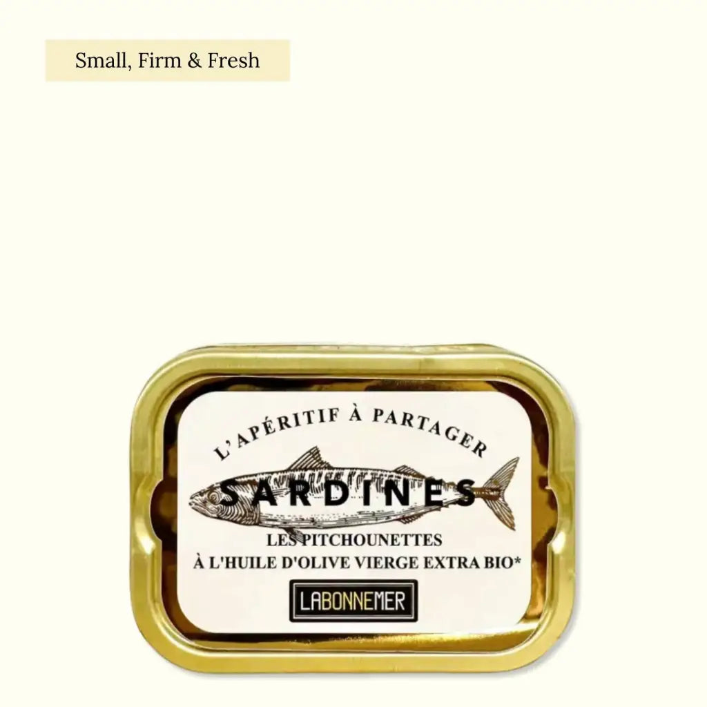 Mediterranean sardines marinated with organic extra virgin olive oil.