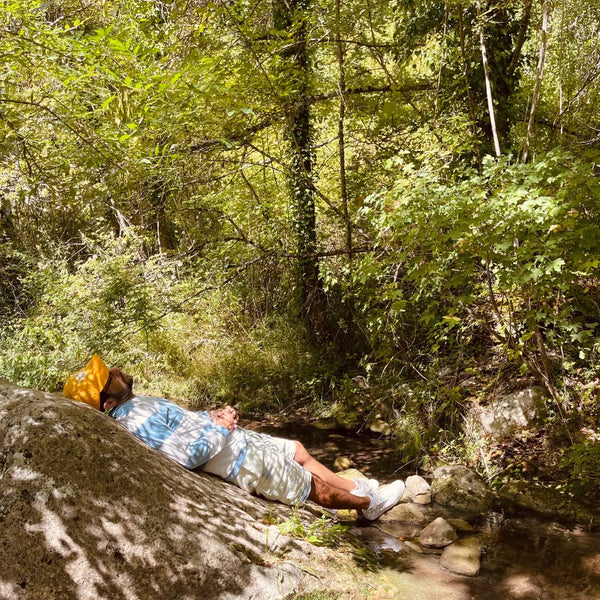 Relaxing and cooling down by the Aiguebrun river