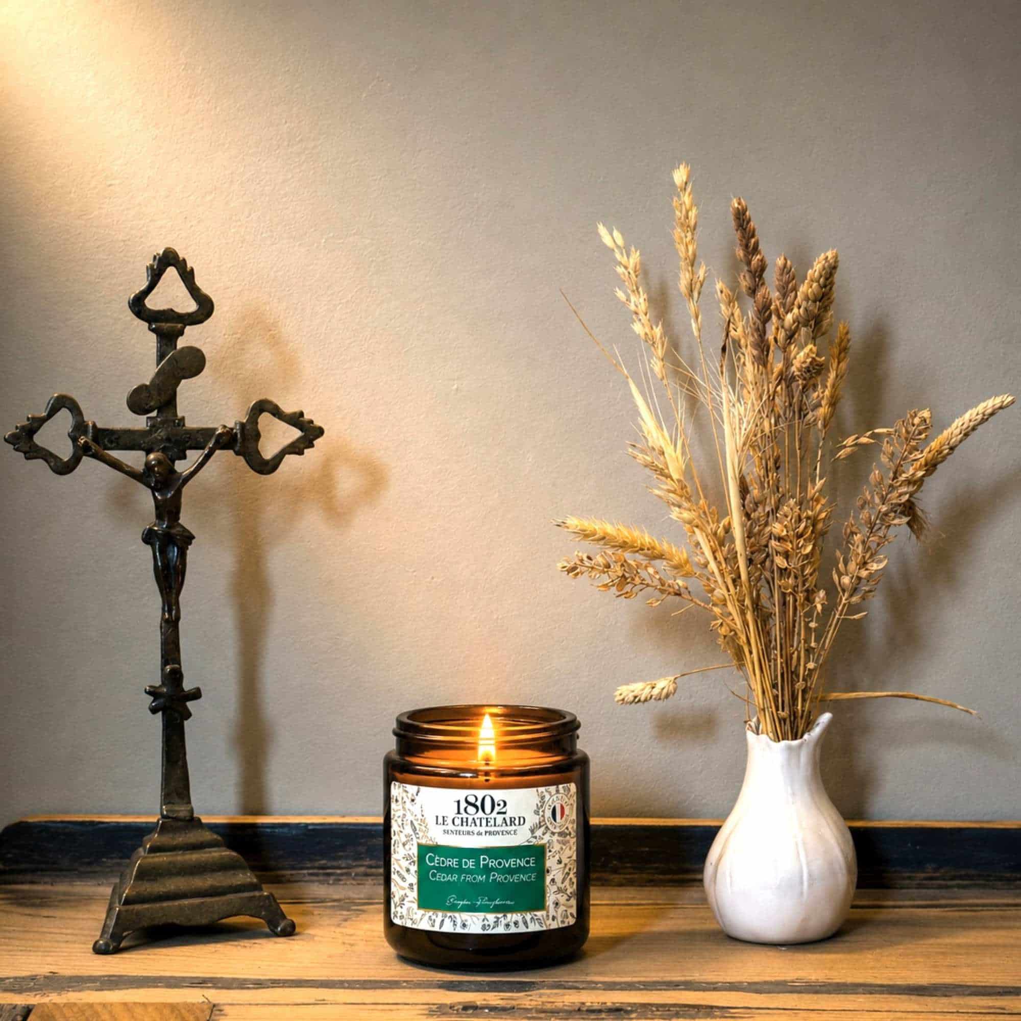 Cedar candle from Provence