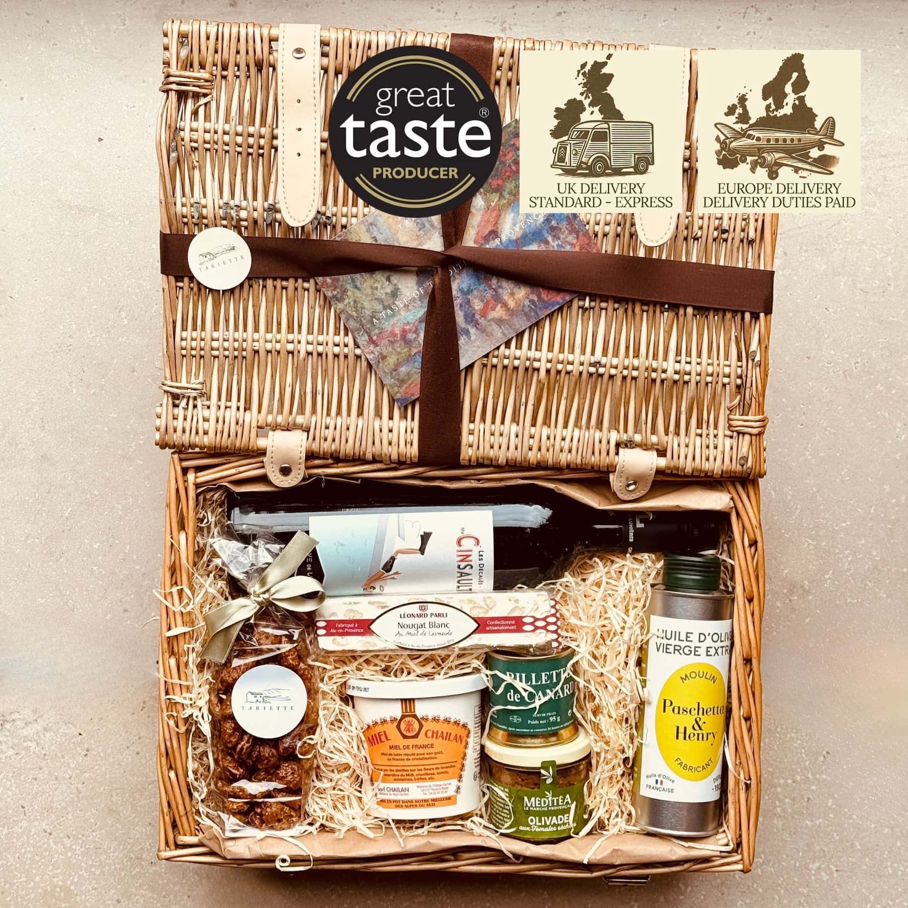 Hamper Casimir may be small, but it has a generous heart. A thoughtful mix of savoury and sweet delights paired with your choice of wine or a refreshing lemon cordial. Beautifully presented from just over £70 — a charming surprise for anyone.
