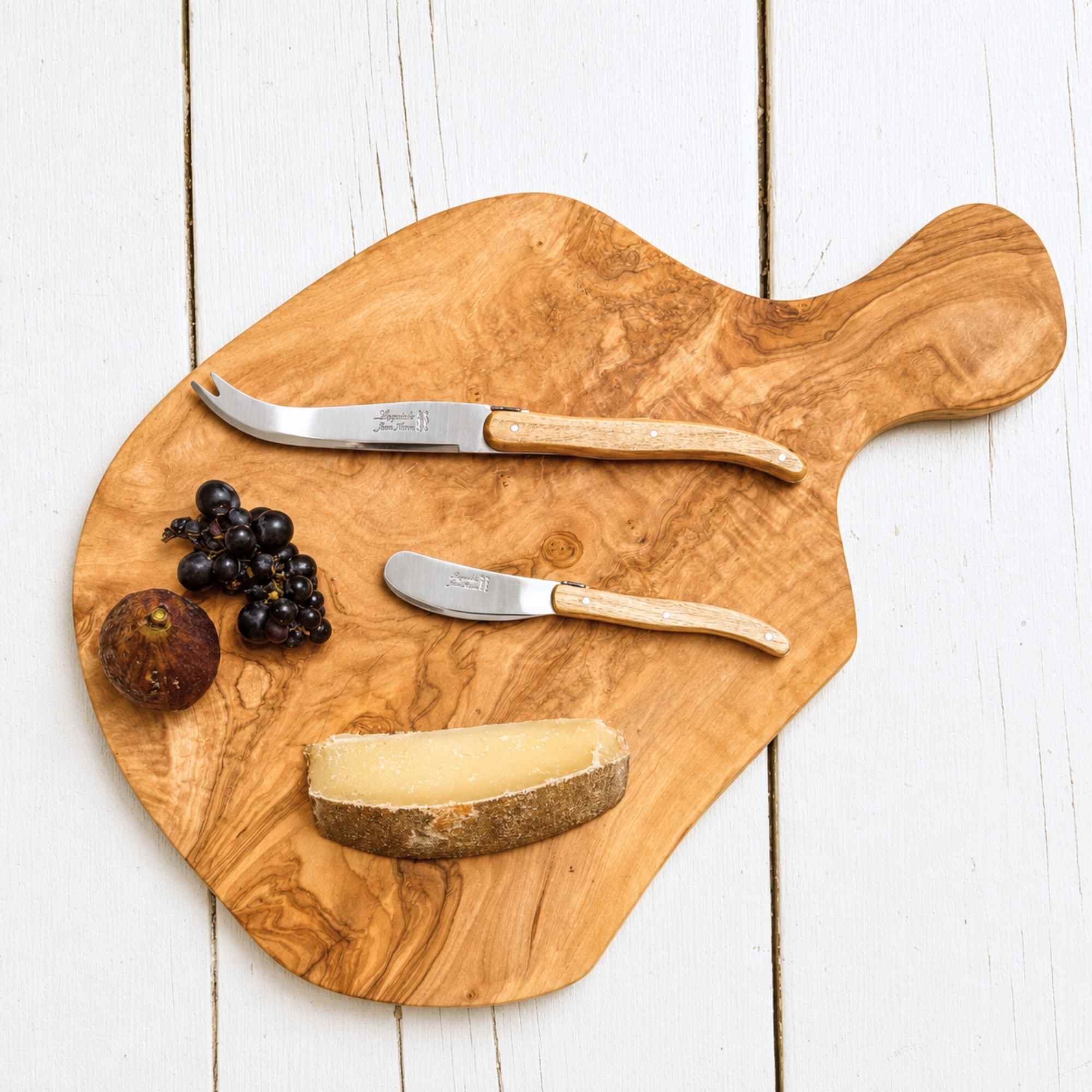 Laguiole cheese knife and butter knife  coming together as a gift set