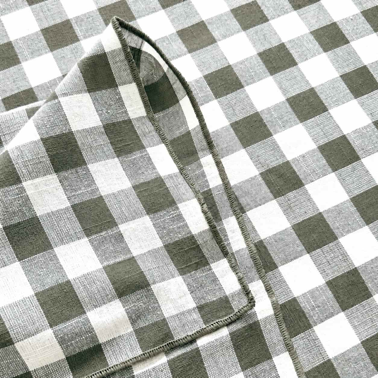 olive tablecloth vichy