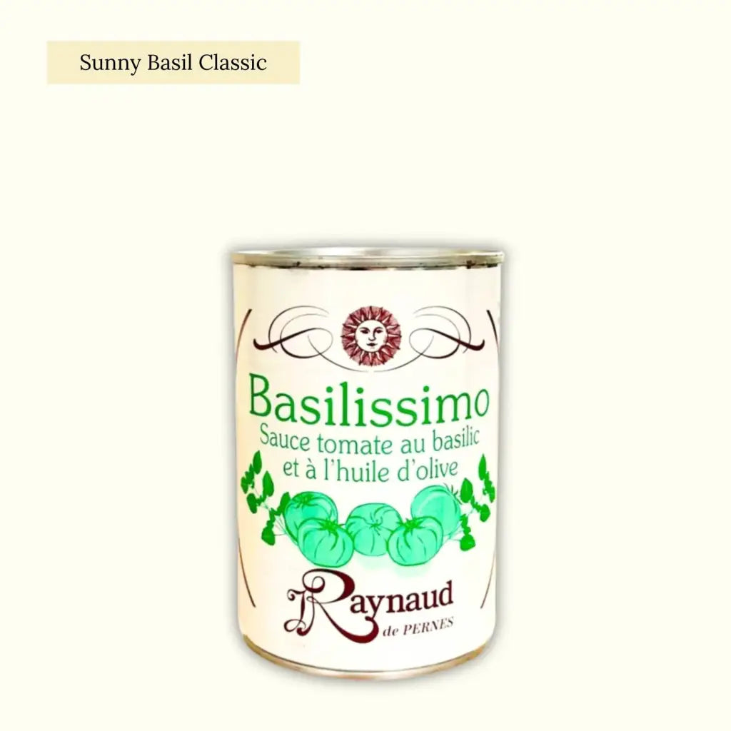 Tomato sauce with fragrant Mediterranean basil.