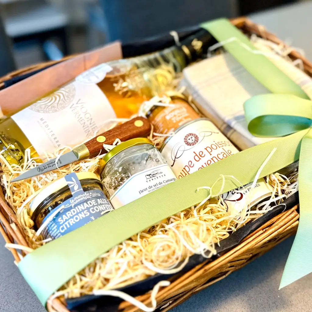 Beautifully presented gift box for seafood enthusiasts